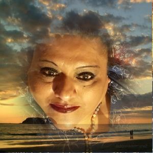 Meet your Posher, Beatrice